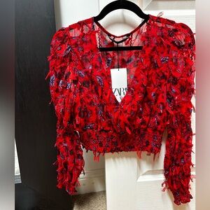 NWT Zara gorgeous red long sleeve crop top